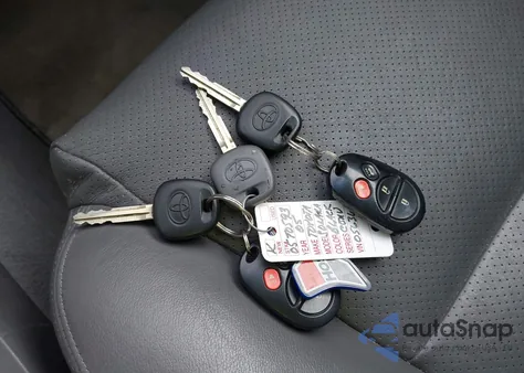 2005 Toyota Camry Solara Sle from USA, damaged, VIN 4T1FA38P75U056362